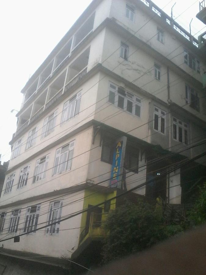 Hotel Alpine Darjeeling  Exterior photo